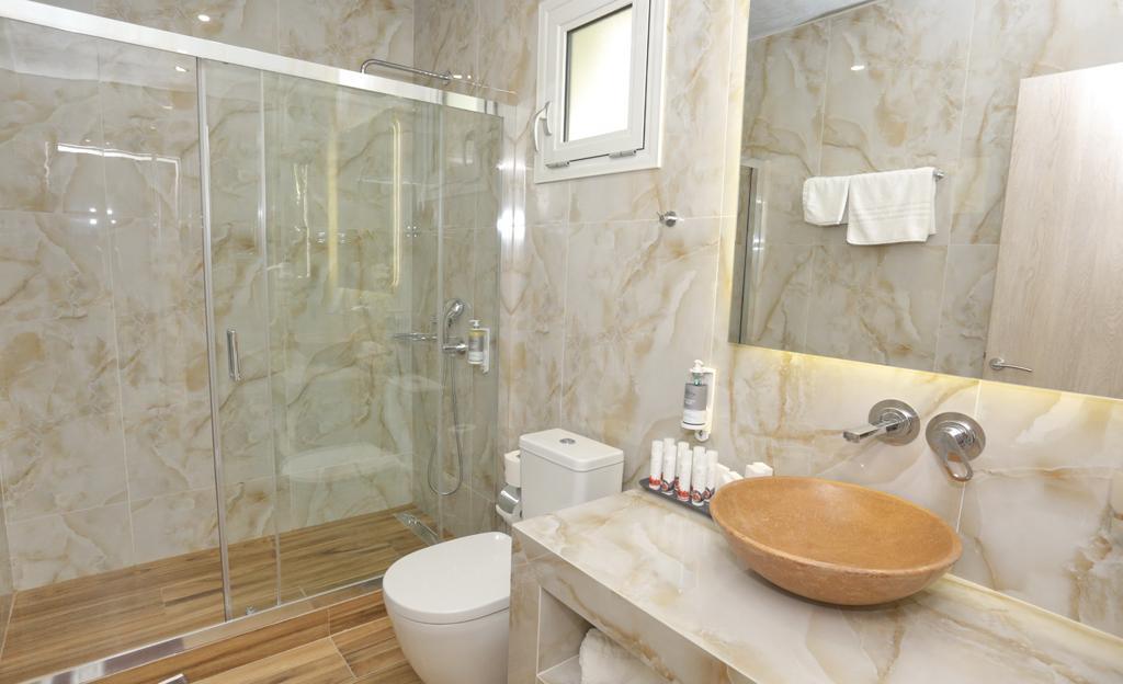 Alia Palace Hotel & Villas Pefkochori Esterno foto